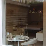 Daire Maison Cote - Moderne Met Prive Tuin, Nabij & Circuit *