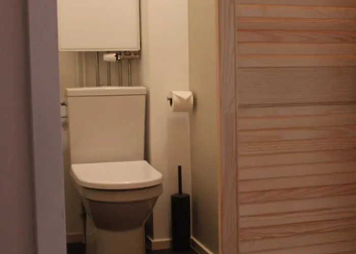 Апартаменты Maison Cote - Moderne Met Prive Tuin, Nabij & Circuit